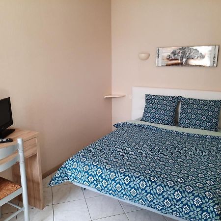 La Veronniere Hotel Entrammes Ngoại thất bức ảnh