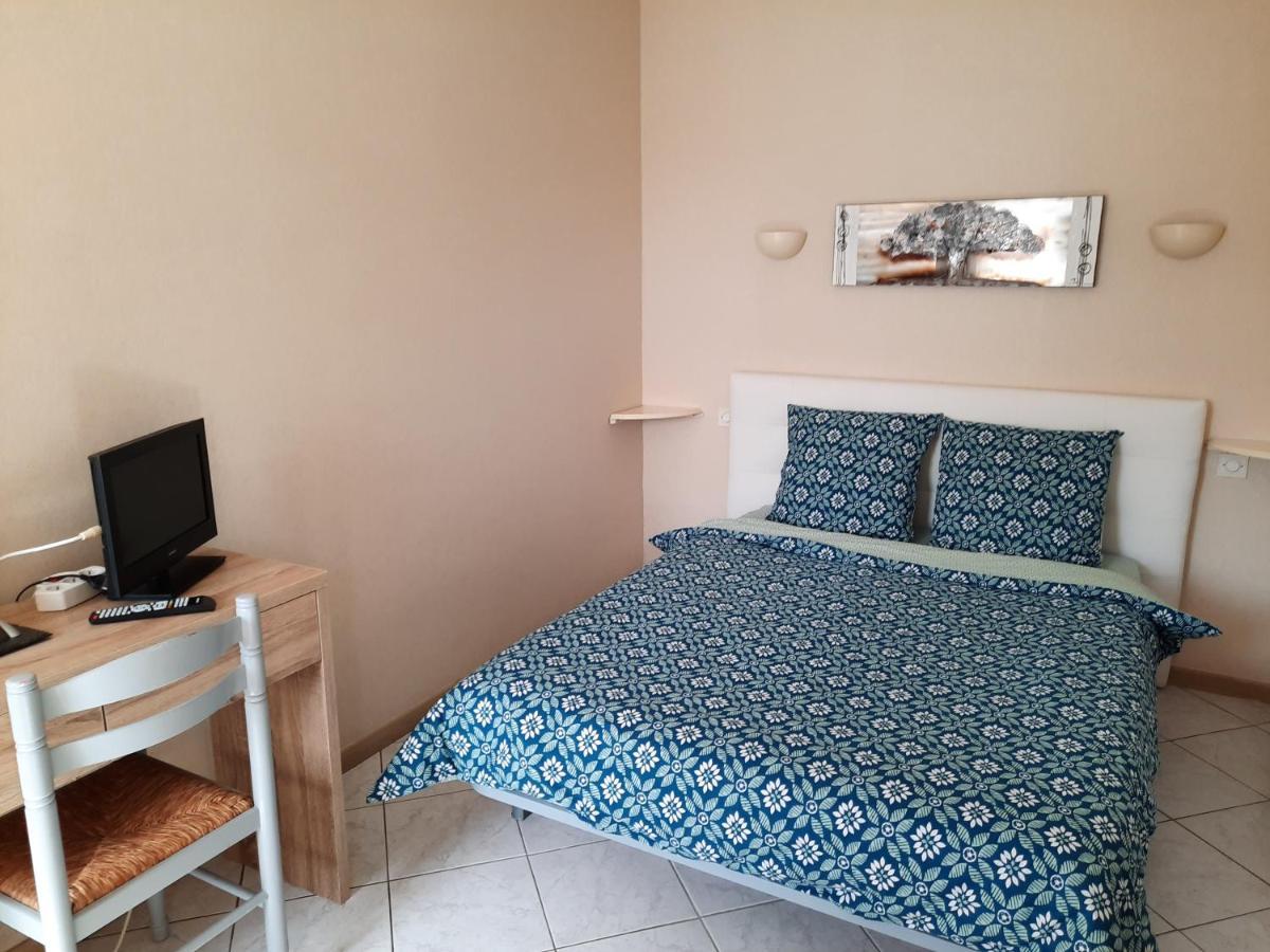 La Veronniere Hotel Entrammes Ngoại thất bức ảnh